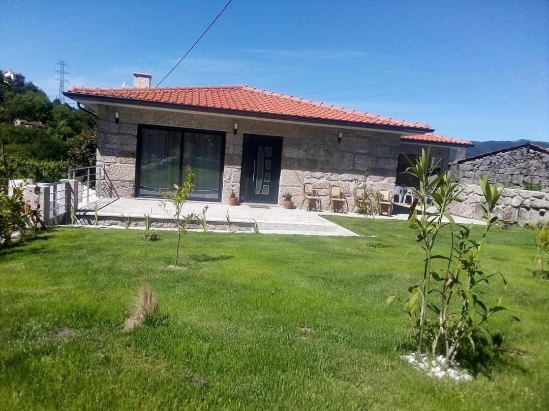 Casa Do Mestre Vieira do Minho Esterno foto